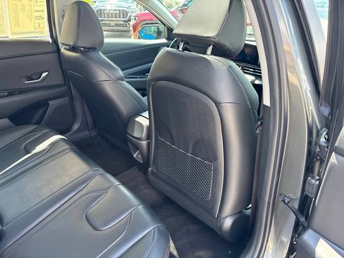 Used 2024 Hyundai Elantra Limited FWD image 47