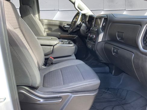Used 2022 Chevrolet Silverado 1500 LT image 16
