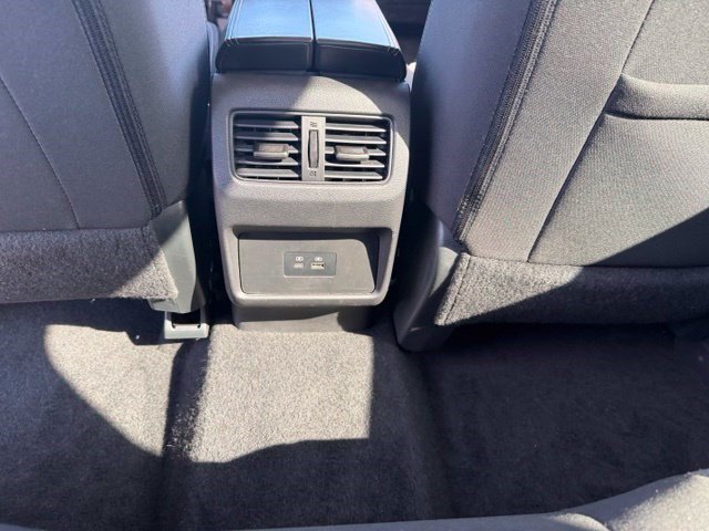 Used 2023 Nissan Rogue SV AWD/4WD image 28