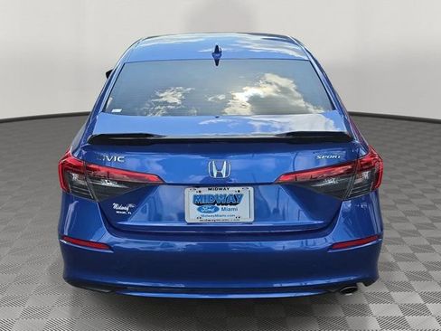 Used 2023 Honda Civic Sport image 5