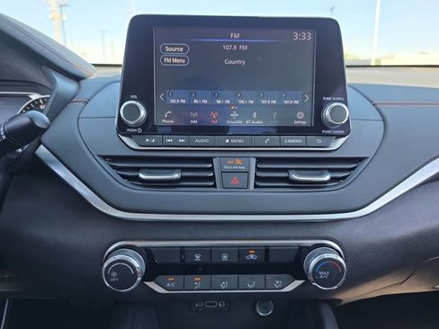 Used 2022 Nissan Altima 2.5 SR FWD image 22