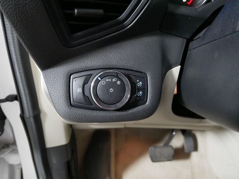Used 2015 Ford Escape SE FWD image 26