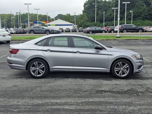 Used 2021 Volkswagen Jetta R-Line FWD image 8