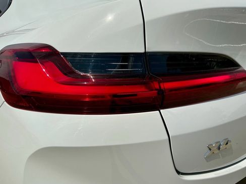 Used 2022 BMW X4 M40i AWD/4WD image 12