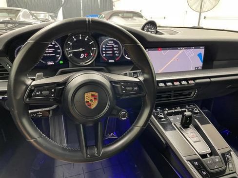 Used 2021 Porsche 911 Carrera w/ Premium Package RWD image 29