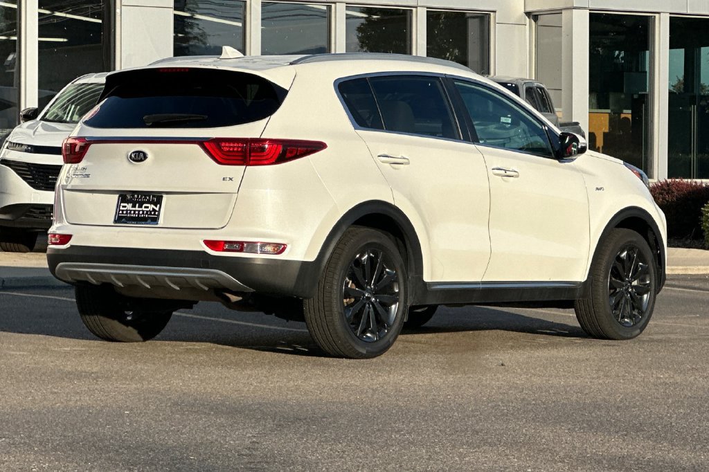 Used 2019 Kia Sportage EX w/ EX Sport Appearance Package AWD/4WD image 7
