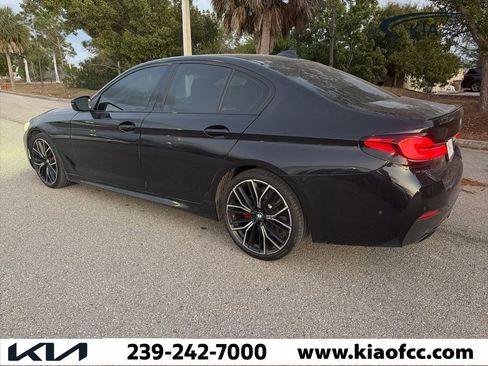 Used 2023 BMW 530i 530i w/ M Sport Package image 6