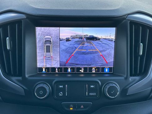 Used 2024 GMC Terrain AT4 w/ Infotainment Package II image 30