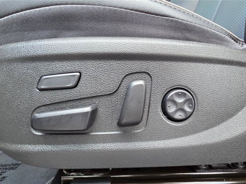 Used 2023 Hyundai Santa Fe Limited AWD/4WD image 16