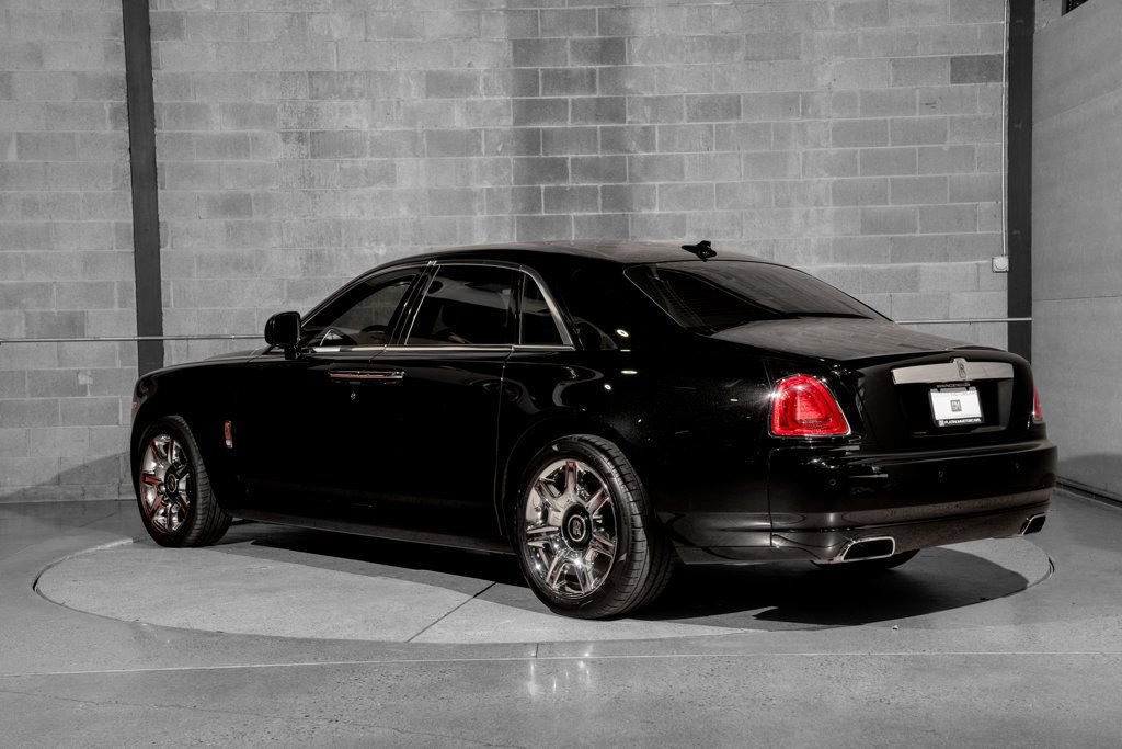 Used 2010 Rolls-Royce Ghost RWD image 6