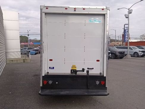 New 2026 Ford Transit 350 w/ Exterior Upgrade Package RWD image 4