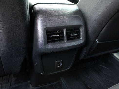 Used 2023 GMC Terrain SLE w/ LPO, Floor Liner Package AWD/4WD image 20
