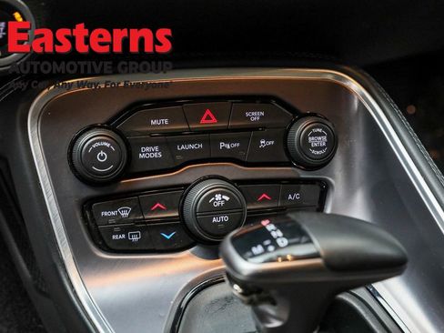 Used 2022 Dodge Challenger R/T Scat Pack w/ Scat Pack Stripe image 20