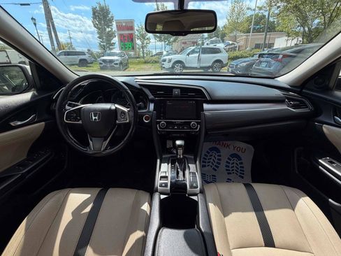 Used 2018 Honda Civic EX-L image 11