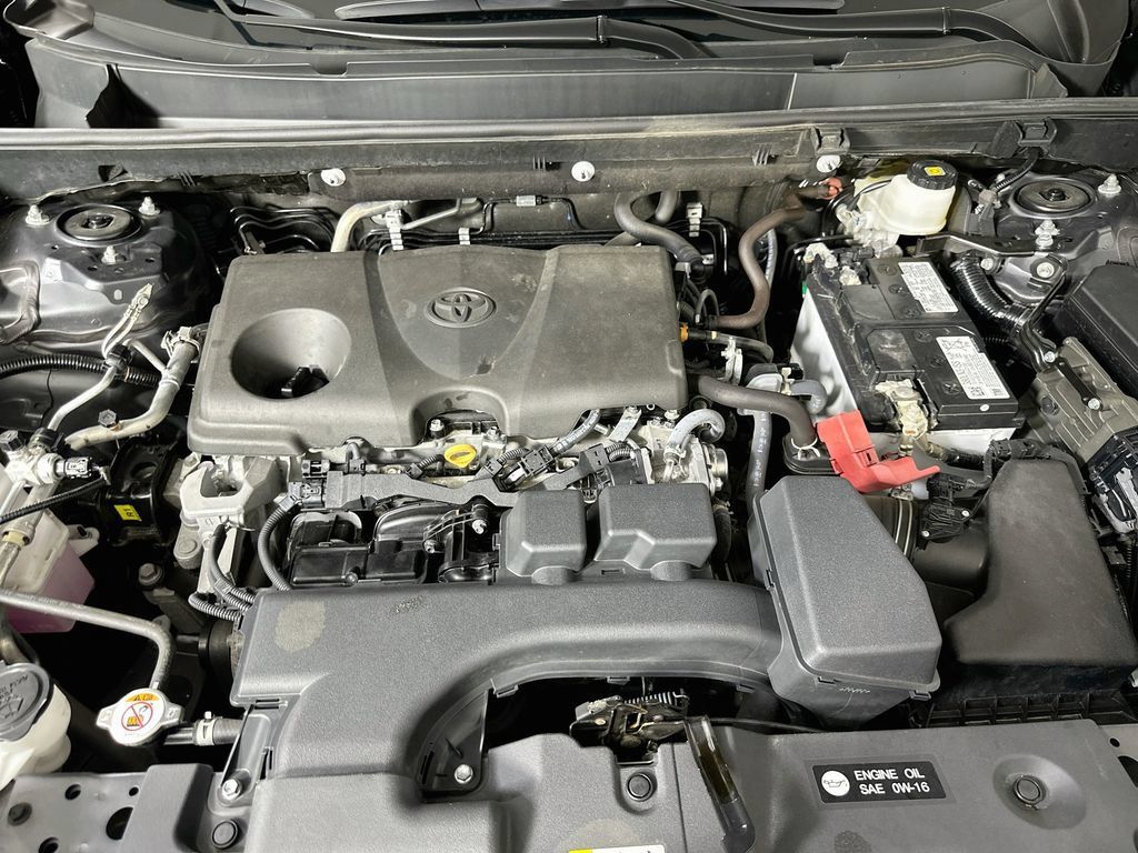 Used 2025 Toyota RAV4 LE FWD image 10