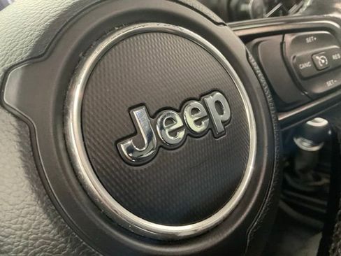 Used 2019 Jeep Wrangler Unlimited Sport S image 42