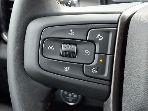 Used 2025 GMC Sierra 1500 AT4 AWD/4WD image 22