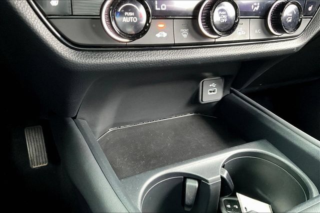 Used 2024 Honda HR-V Sport image 16