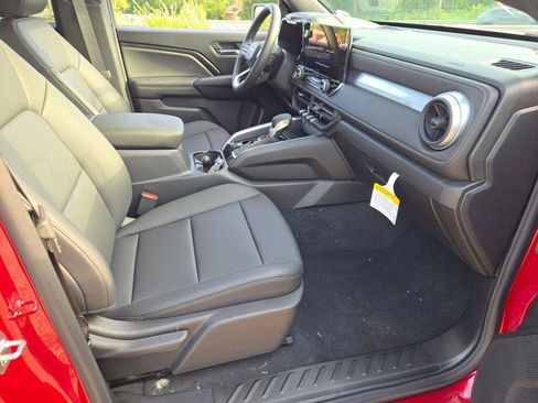 New 2026 Chevrolet Colorado LT w/ LT Convenience Package AWD/4WD image 7