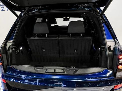 Used 2023 BMW X7 xDrive40i w/ M Sport Package AWD/4WD image 75