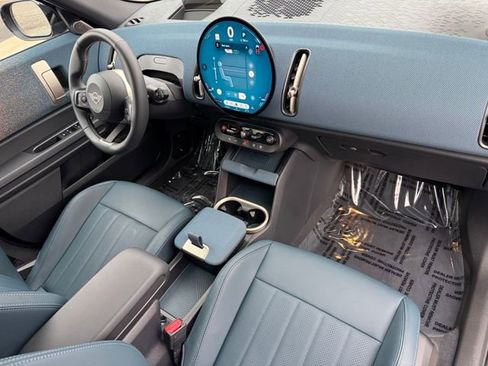 Used 2025 MINI Cooper Countryman S w/ Comfort Package Max image 28