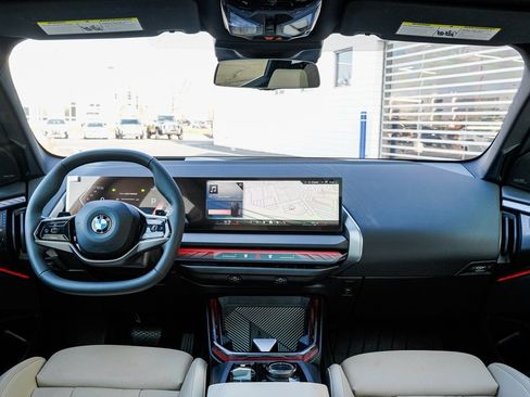 Used 2026 BMW X3 xDrive30 w/ Premium Package image 12