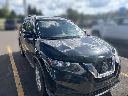 Used 2020 Nissan Rogue SV AWD/4WD image 3