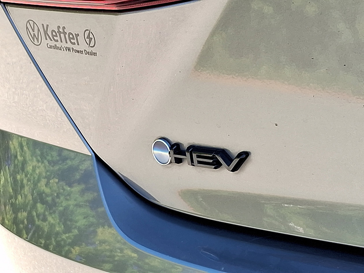 Used 2025 Toyota Camry XSE FWD image 33