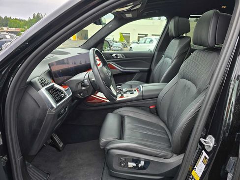 Used 2023 BMW ALPINA XB7 AWD/4WD image 21