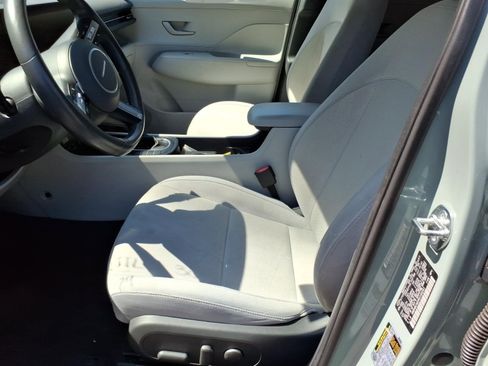 Used 2024 Hyundai Kona SEL AWD/4WD image 8