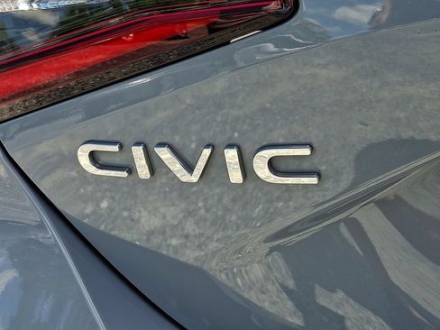 Used 2024 Honda Civic Sport Touring image 32