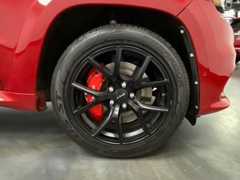 Used 2018 Jeep Grand Cherokee SRT w/ Trailer Tow Group IV image 16