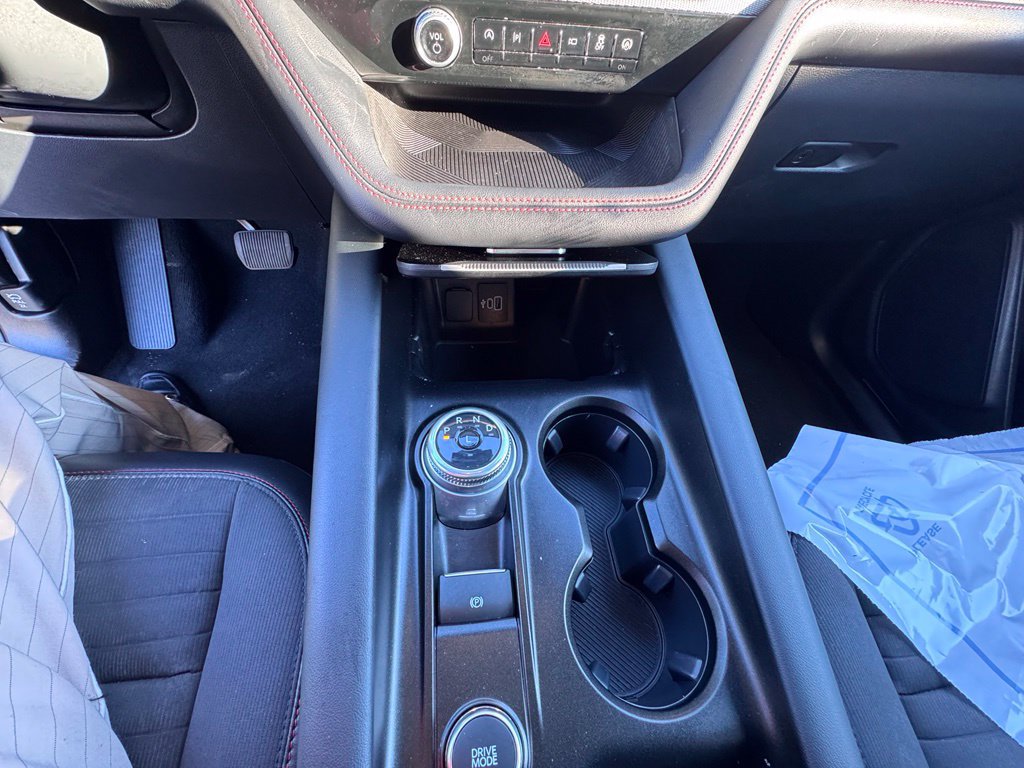 Used 2025 Ford Explorer ST-Line w/ ST-Line Street Pack AWD/4WD image 10