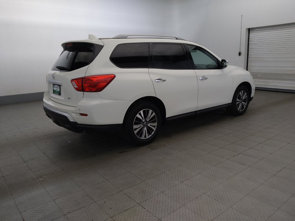 Used 2020 Nissan Pathfinder SV FWD image 10