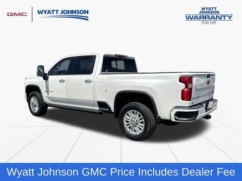 Used 2023 Chevrolet Silverado 2500 High Country w/ LPO, Hitch Package AWD/4WD image 3