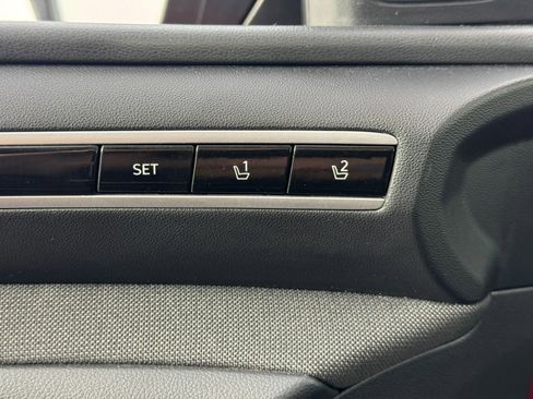 Used 2022 Hyundai Tucson Limited image 17