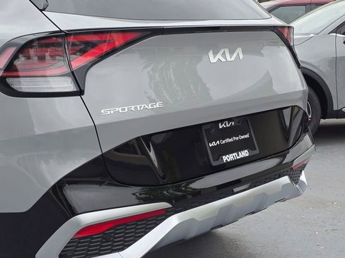 Certified 2025 Kia Sportage SX FWD image 15