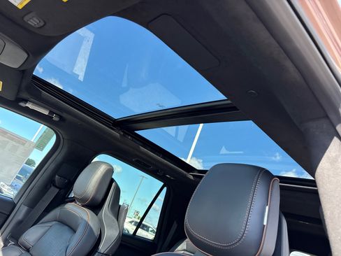 New 2025 Lincoln Navigator L Black Label image 26
