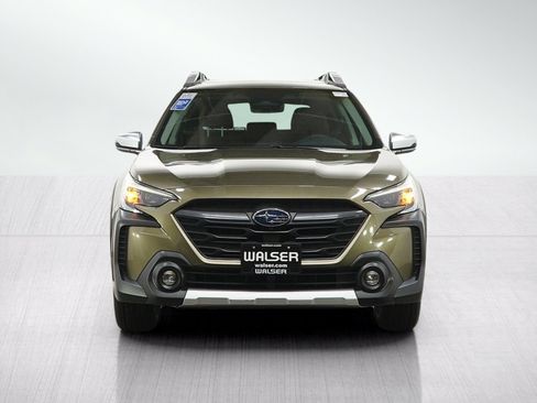 Used 2023 Subaru Outback Touring AWD/4WD image 9