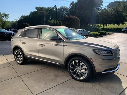 Certified 2023 Lincoln Nautilus Reserve w/ Equipment Group 201A AWD/4WD image 8