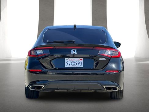Certified 2022 Honda Civic Sport Touring image 5
