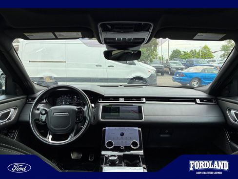 Used 2019 Land Rover Range Rover Velar R-Dynamic SE AWD/4WD image 20