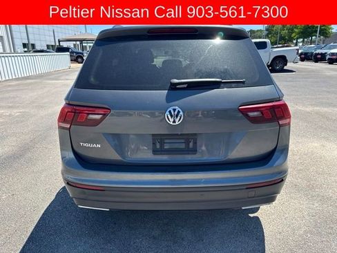 Used 2021 Volkswagen Tiguan S FWD image 4