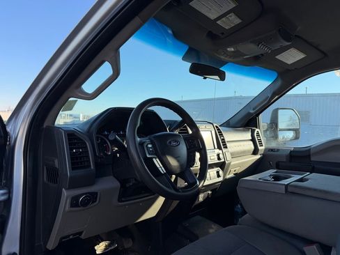 Used 2019 Ford F250 XL w/ STX Appearance Package image 11