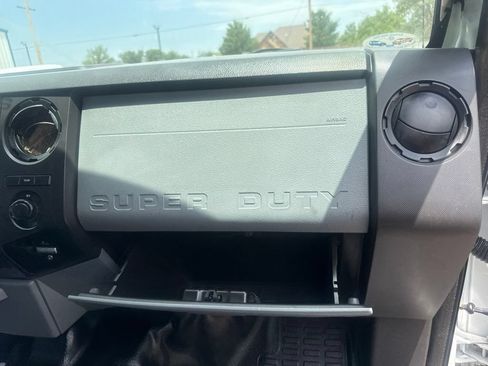 Used 2015 Ford F350 XL w/ Power Equipment Group AWD/4WD image 36