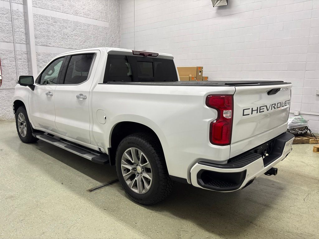 Used 2021 Chevrolet Silverado 1500 High Country w/ Technology Package AWD/4WD image 7