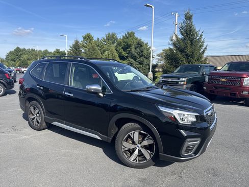 Used 2019 Subaru Forester Touring AWD/4WD image 32