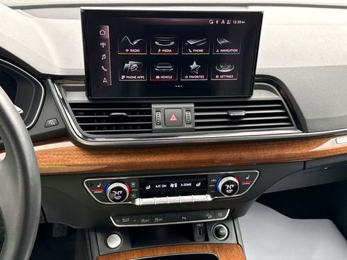 Used 2023 Audi Q5 2.0T Premium Plus image 15