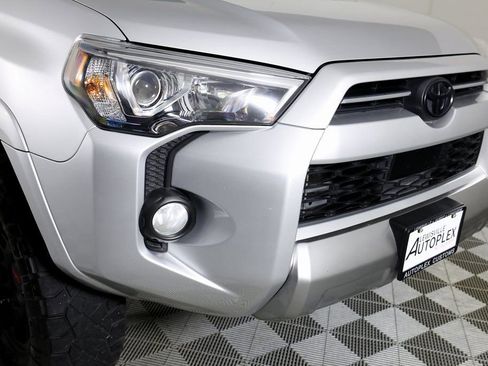 Used 2020 Toyota 4Runner TRD Off-Road Premium w/ Moonroof Package image 41