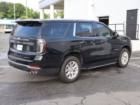 Used 2025 Chevrolet Tahoe Premier AWD/4WD image 21